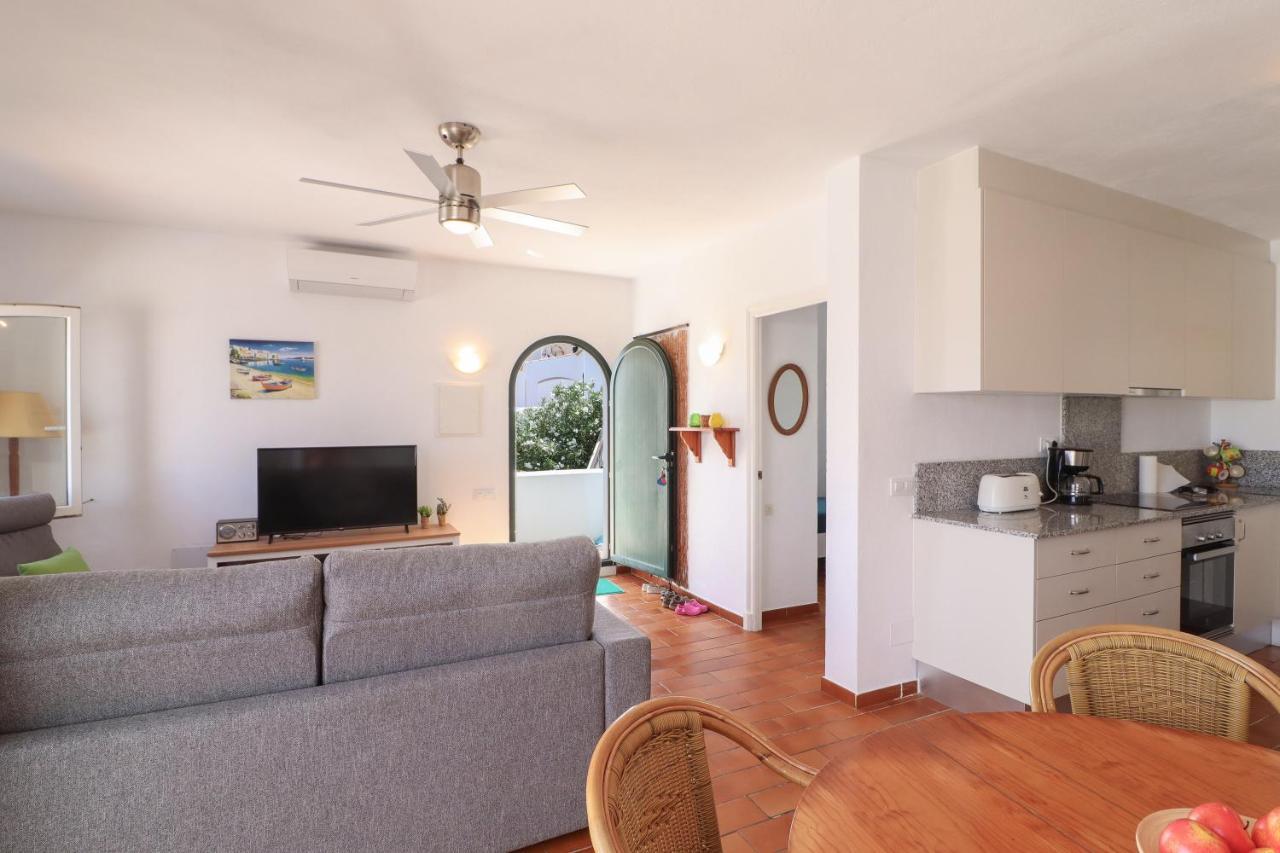 Belvedere, Family-Friendly, Nice, First-Line Apartment With Stunning Beach And Sea Views,Ac Arenal d'en Castell Buitenkant foto